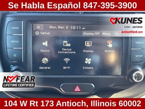 Used 2025 Kia Soul LX w/ LX Technology Package FWD image 49