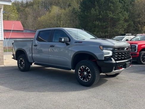 Used 2024 Chevrolet Silverado 1500 ZR2 w/ Technology Package AWD/4WD image 11