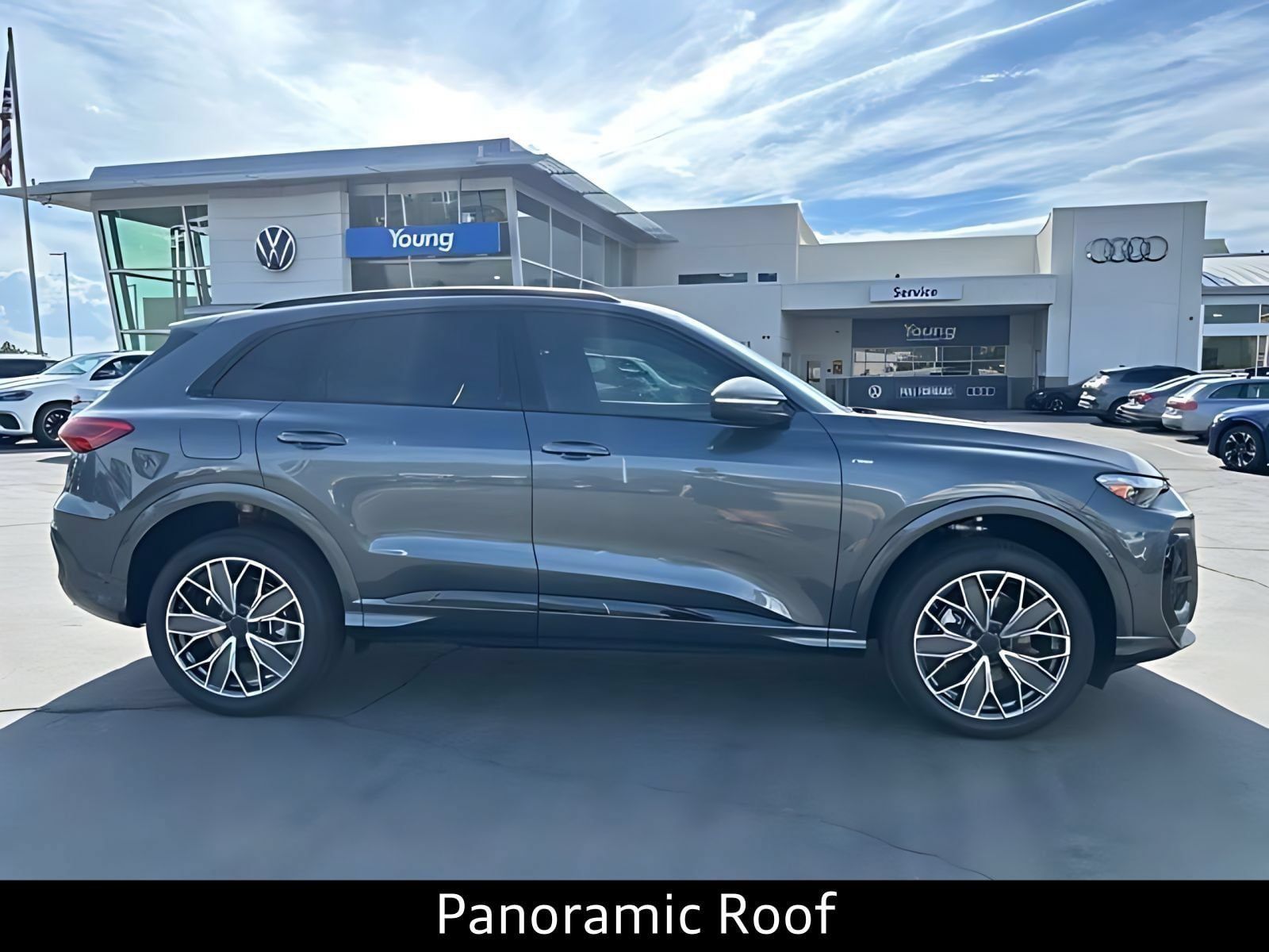 New 2026 Audi Q5 Premium Plus AWD/4WD image 2