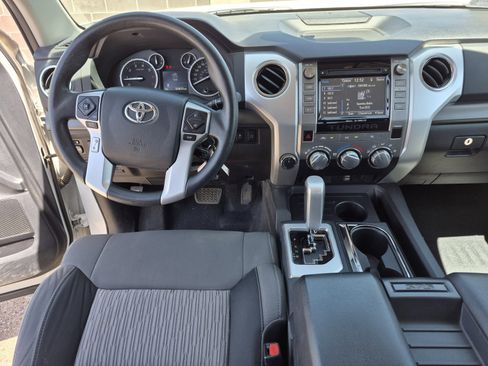 Used 2014 Toyota Tundra SR5 w/ TRD Off Road Package image 18