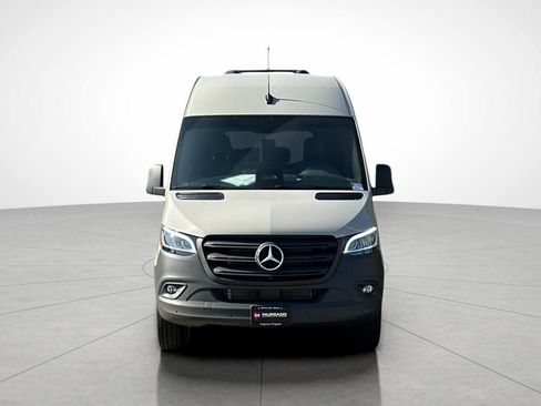 New 2025 Mercedes-Benz Sprinter 2500 image 6