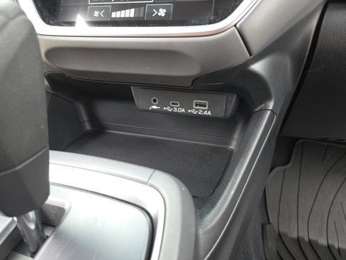 Used 2024 Subaru Crosstrek 2.0i Premium AWD/4WD image 29