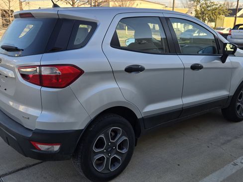 Used 2018 Ford EcoSport S image 9