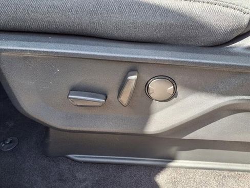 New 2024 Ford F150 XLT w/ Equipment Group 302A MID image 9