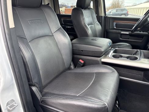 Used 2016 RAM 1500 Laramie image 19