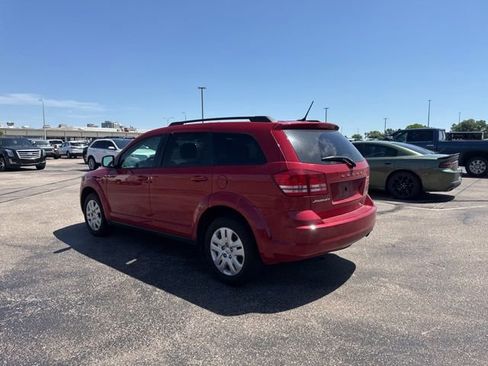 Used 2018 Dodge Journey SE FWD image 5