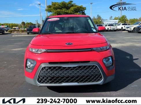 Certified 2021 Kia Soul LX image 3