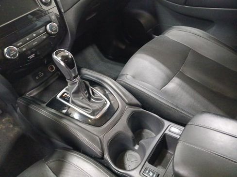 Used 2018 Nissan Rogue SL image 15