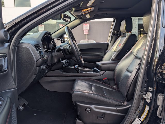 Used 2025 Dodge Durango GT AWD/4WD image 12