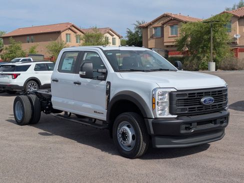 New 2026 Ford F550 4x4 Crew Cab image 38