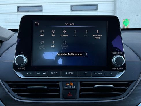 Used 2025 Nissan Altima 2.5 SV image 28