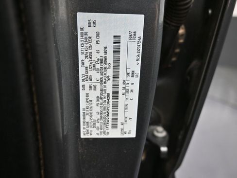 Certified 2023 Ford F250 Platinum image 19