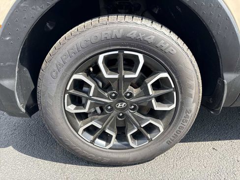 Used 2023 Hyundai Santa Cruz SEL FWD image 18