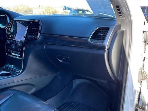 Used 2019 Jeep Grand Cherokee Limited X image 16