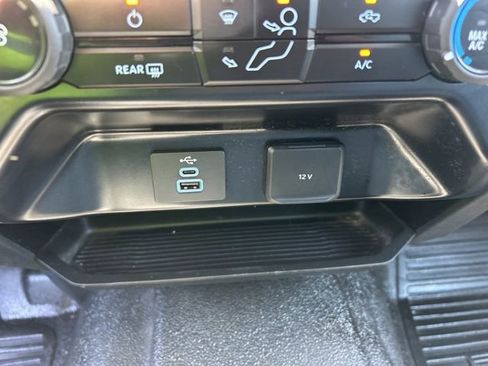 Used 2024 Ford F550 4x4 SuperCab Super Duty image 17