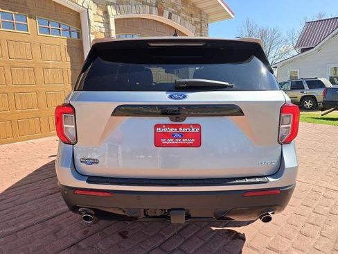 Used 2023 Ford Explorer ST-Line w/ Class IV Trailer Tow Package image 4
