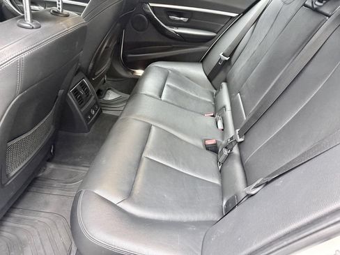 Used 2018 BMW 330i xDrive Sedan AWD/4WD image 14