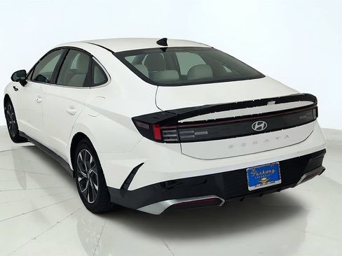 Used 2025 Hyundai Sonata SEL FWD image 5