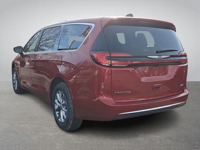 New 2026 Chrysler Pacifica Select
