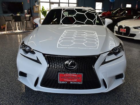 Used 2016 Lexus IS 300 F Sport image 13