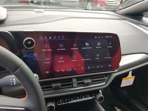 New 2026 Chevrolet Equinox EV RS image 30