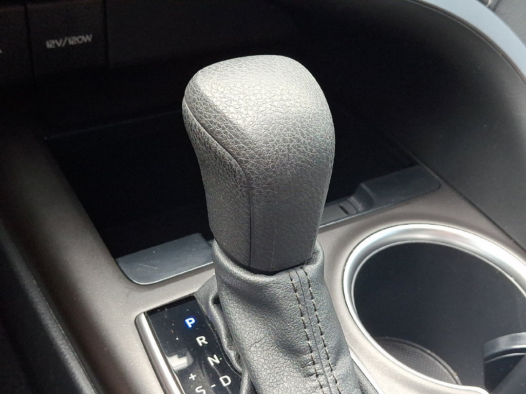 Certified 2023 Toyota Camry LE FWD image 14