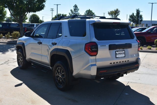 Used 2026 Toyota 4Runner SR5 AWD/4WD image 7