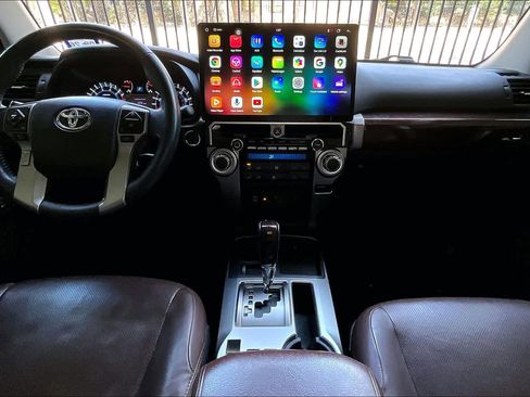 Used 2017 Toyota 4Runner Limited image 15