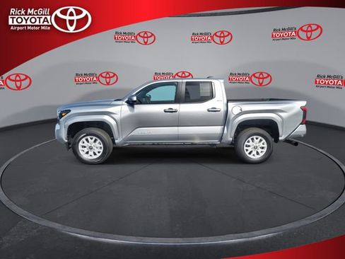Certified 2024 Toyota Tacoma SR5 image 5