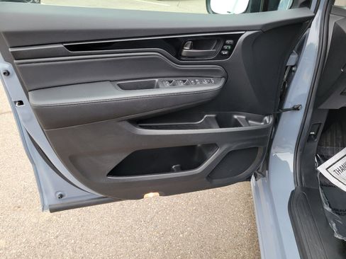 Certified 2025 Honda Odyssey Touring image 19