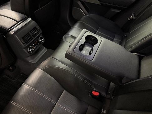 Used 2020 Land Rover Range Rover Velar R-Dynamic S image 29