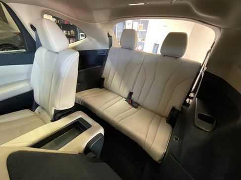 Certified 2023 Acura MDX FWD w/ Technology Package image 26