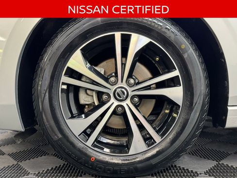 Certified 2023 Nissan Sentra SV image 10