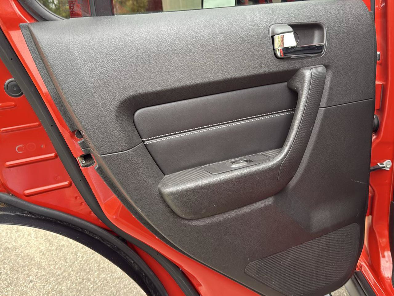 Used 2009 HUMMER H3 Alpha AWD/4WD image 22
