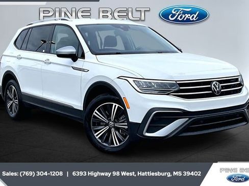 Used 2024 Volkswagen Tiguan Wolfsburg Edition image 1