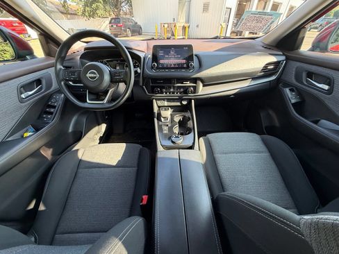 Used 2023 Nissan Rogue SV AWD/4WD image 20