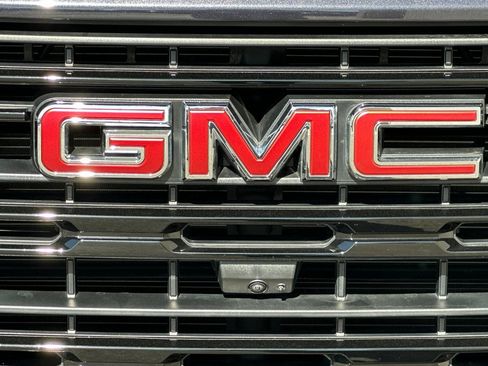 Used 2025 GMC Sierra 1500 Elevation w/ Elevation Premium Package AWD/4WD image 39