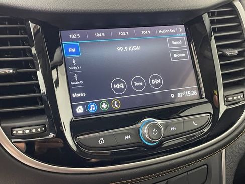 Used 2019 Chevrolet Trax LT w/ LT Convenience Package AWD/4WD image 7