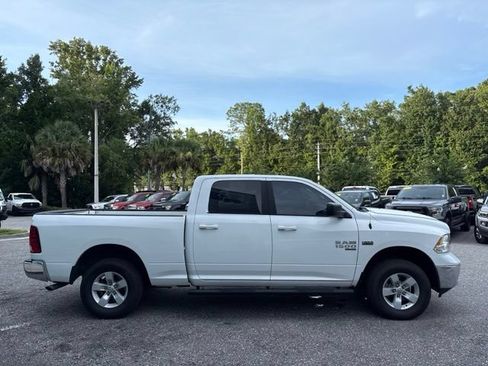 Used 2020 RAM 1500 Classic SLT AWD/4WD image 6
