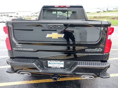 New 2026 Chevrolet Silverado 1500 High Country AWD/4WD image 6