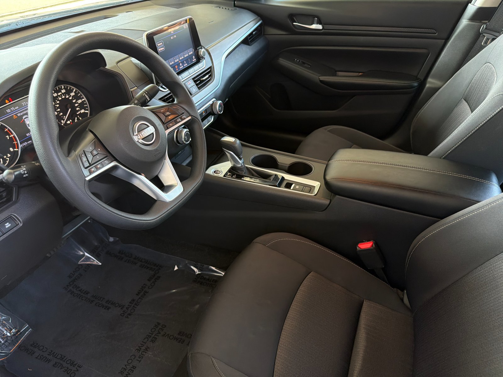 Used 2025 Nissan Altima 2.5 SV AWD/4WD image 9