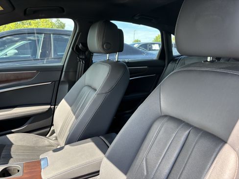 Used 2019 Audi A6 3.0T Premium Plus w/ Premium Plus Package AWD/4WD image 16