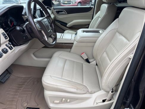 Used 2018 GMC Yukon Denali w/ Open Road Package image 5