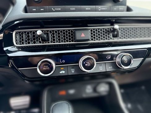 Used 2023 Honda Civic Sport image 16