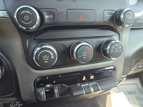 Used 2024 RAM 2500 Big Horn w/ Bed Utility Group AWD/4WD image 21