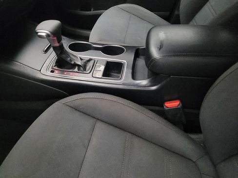 Used 2019 Kia Sorento L image 26