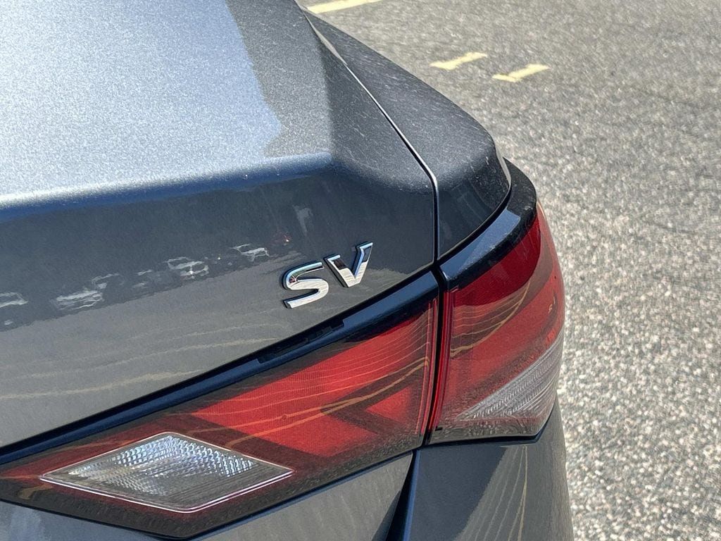 Certified 2020 Nissan Sentra SV FWD image 13
