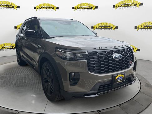 New 2026 Ford Explorer ST image 7