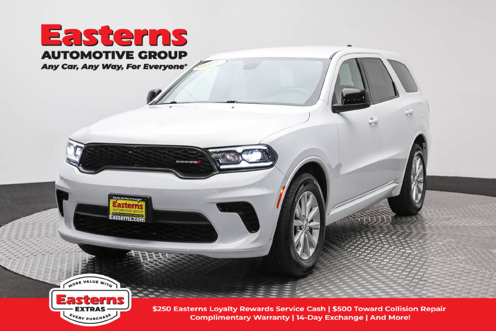 Used 2025 Dodge Durango GT RWD image 1