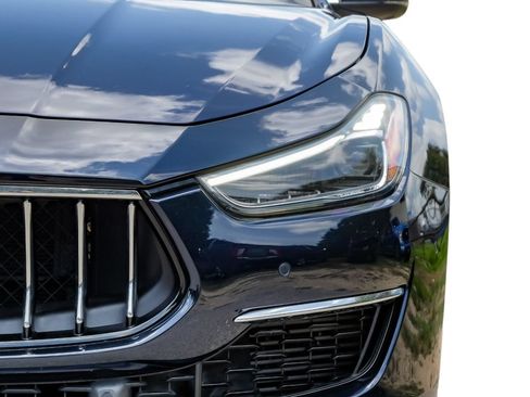 Used 2019 Maserati Ghibli S GranLusso RWD image 52